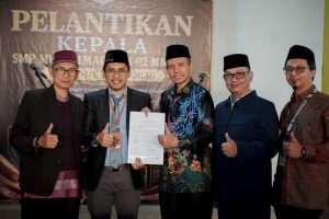 Foto bersama dengan petinggi Muhammadiyah Kota Malang
